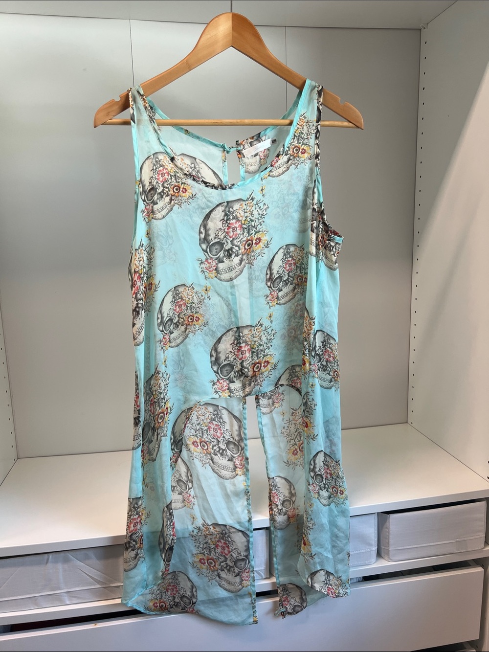 Millau Aqua Floral Skull High-Low Tank